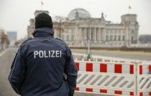 Германия впервые депортирует по подозрению в терроризме уроженцев страны