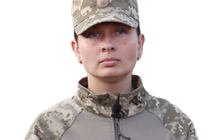 "Було дуже багато випадків, коли сини сиділи заблоковані у військових частинах в Криму, а їхні матері чи тещі ходили на референдум голосувати за Росію"