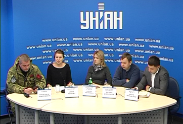"Конфлікт мешканців із структурами скандального забудовника Войцеховського"