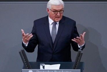Припиніть страждання і руйнування в Україні: Штайнмаєр звернувся до Путіна