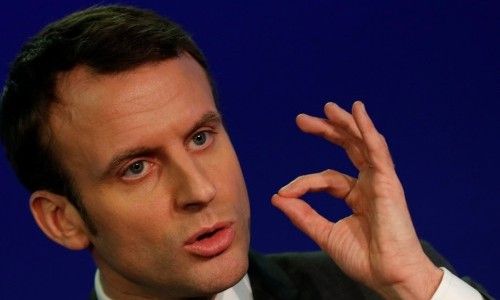 Макрон попереду після перших дебатів кандидатів у президенти Франції :