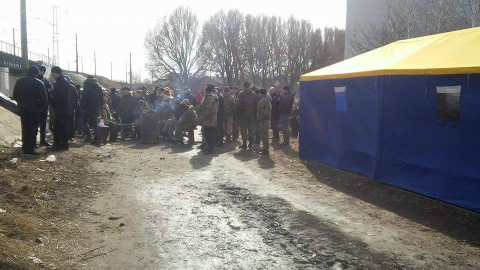 Блокадники дісталися Конотопа / facebook.com/shtab.blokady/ Блокадники дісталися Конотопа / facebook.com/shtab.blokady/