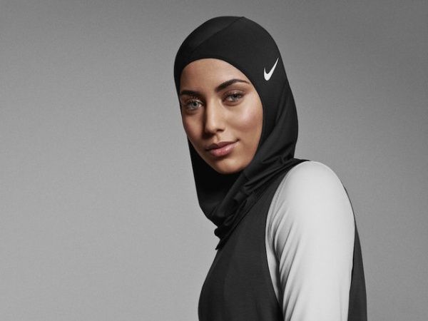 Фото: Nike Pro Hijab