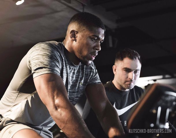 Джошуа активно готується до бою з Кличком / klitschko-brothers.com Джошуа активно готується до бою з Кличком / klitschko-brothers.com