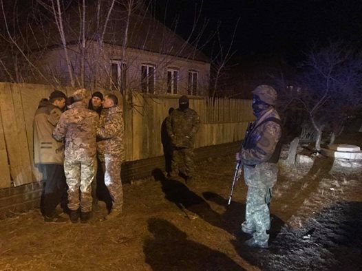 Полиция открыла огонь из автоматов в воздух / Ирина Голуб, Facebook Полиция открыла огонь из автоматов в воздух / Ирина Голуб, Facebook