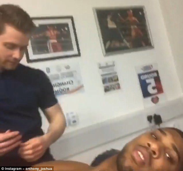 Джошуа готовится к поединку с Кличко / instagram.com/anthony_joshua Джошуа готовится к поединку с Кличко / instagram.com/anthony_joshua