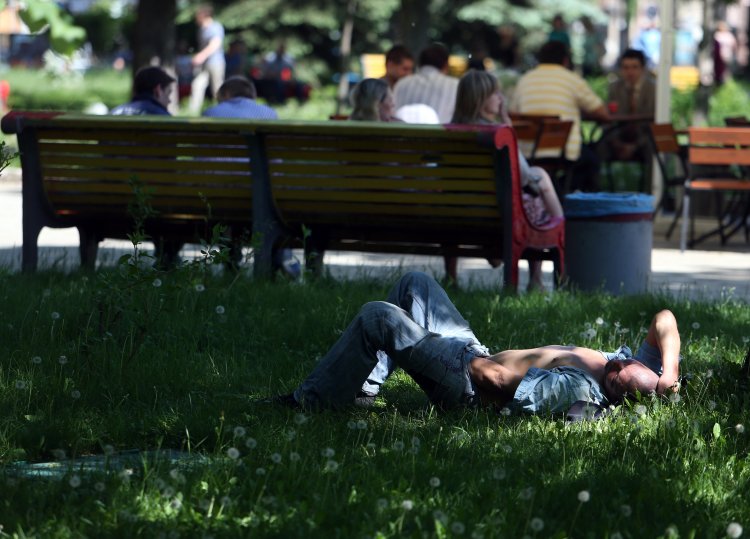 В Украине в следующем году могут перенести два рабочих дня / Фото УНИАН В Украине в следующем году могут перенести два рабочих дня / Фото УНИАН