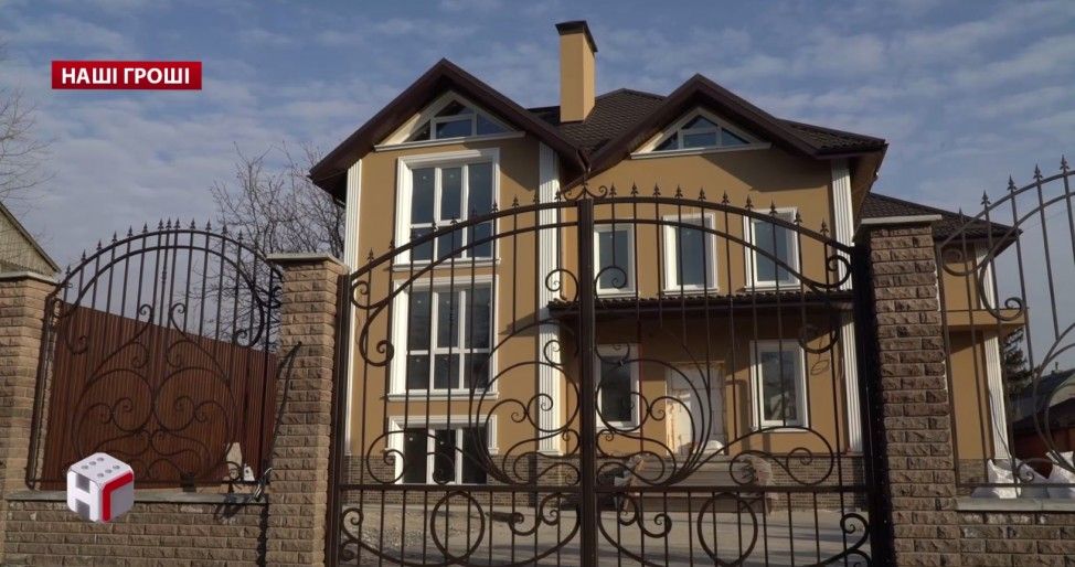 Ляшко та його дружина лише за останній рік придбали нерухомості приблизно на 20 млн грн / bihus.info Ляшко та його дружина лише за останній рік придбали нерухомості приблизно на 20 млн грн / bihus.info