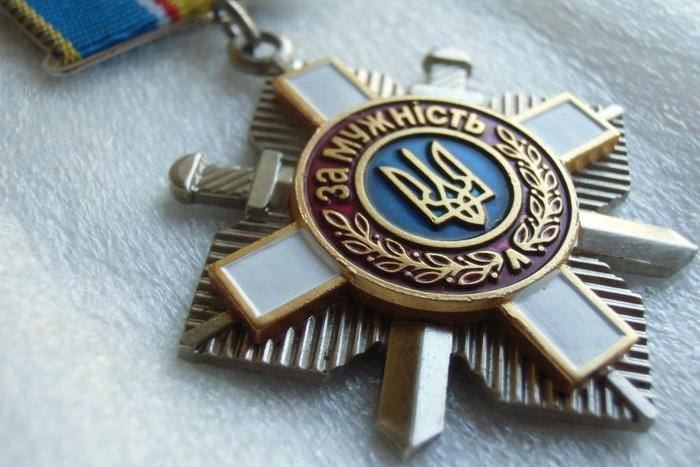 Гайдук хоче повернути Орден брата Порошенку / facebook.com Гайдук хоче повернути Орден брата Порошенку / facebook.com