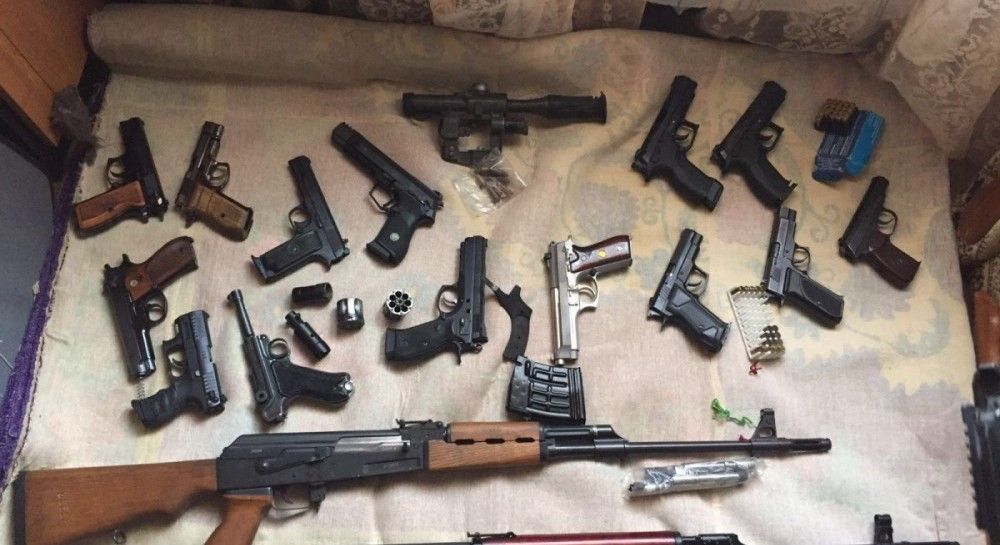 Crackdown on arms smuggling UNIAN Photoreport
