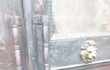 В Киеве подожгли двери Украинского института национальной памяти