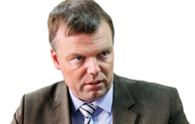 "Найпростіше назвати нас сліпими, не знаючи всіх реалій нашої роботи" (рос.)