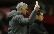 Моуріньо нагодував гравця "Манчестер Юнайтед" бананом під час матчу Ліги Європи