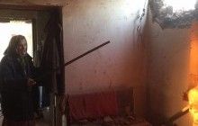 Боевики снова обстреливают Авдеевку: поврежден дом (фото)