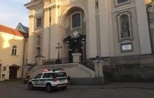 В Вильнюсе нищий напал на священника и устроил дебош в католической церкви