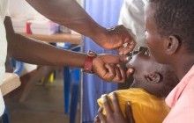 Гейтс оплатит долг Нигерии перед Японией за вакцинацию от полиомиелита