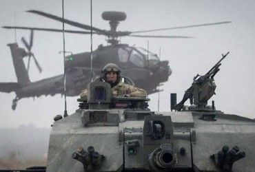 Bloomberg: НАТО і Росія хочуть показати один одному готовність до війни