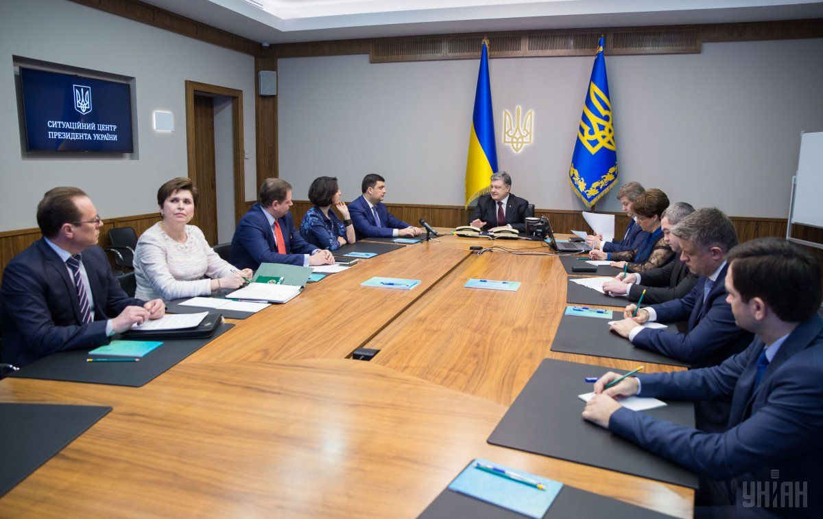 Порошенко о реестре НДС: Украина к этому дню шла с 1996 года / Фото УНИАН Порошенко о реестре НДС: Украина к этому дню шла с 1996 года / Фото УНИАН