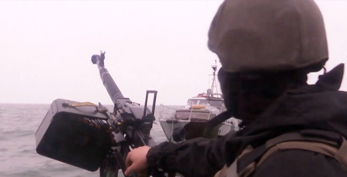 Прикордонники проводять навчання на морі / Скріншот Прикордонники проводять навчання на морі / Скріншот