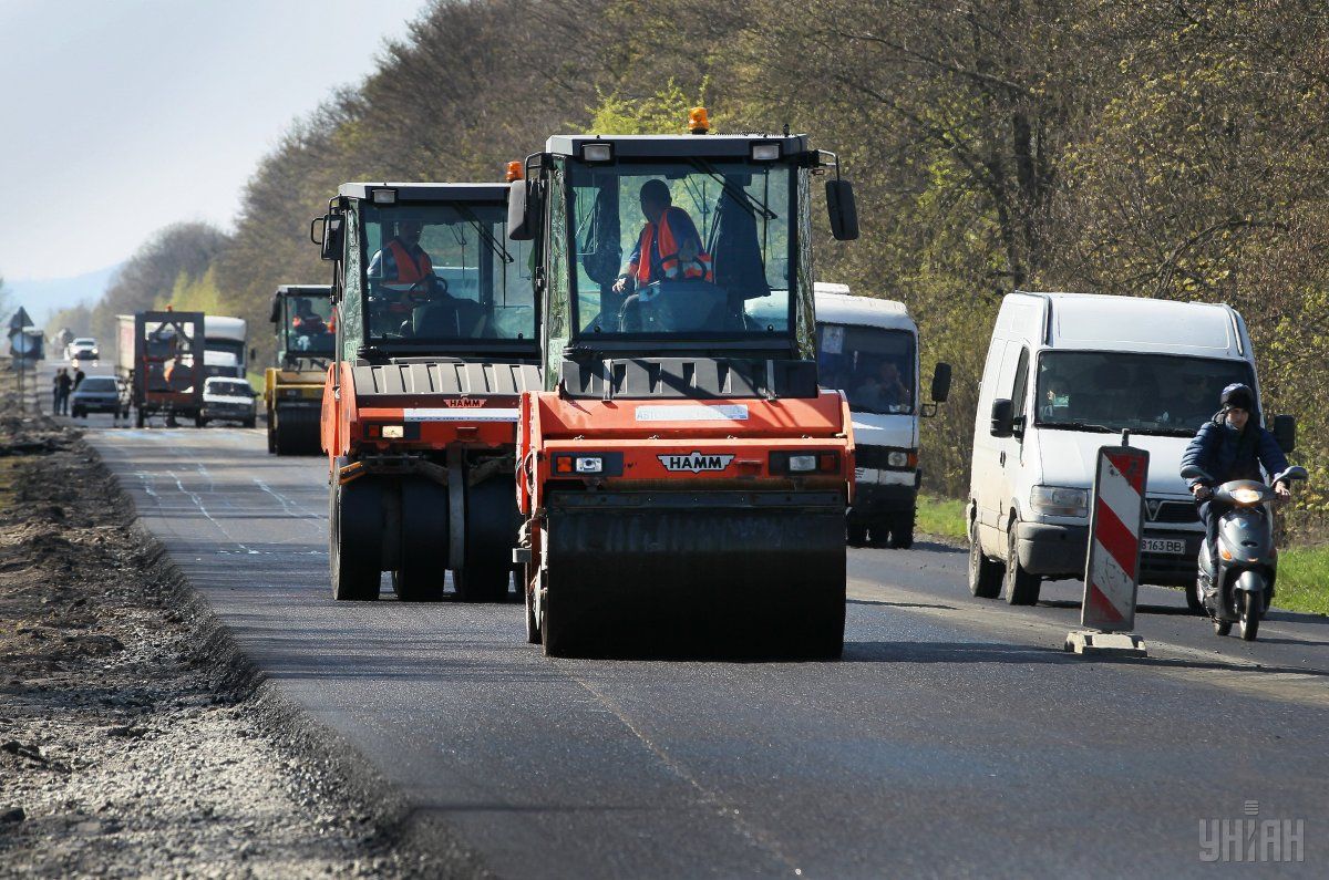 Цього року будівництво доріг в Україні встановило абсолютний рекорд / фото УНІАН
