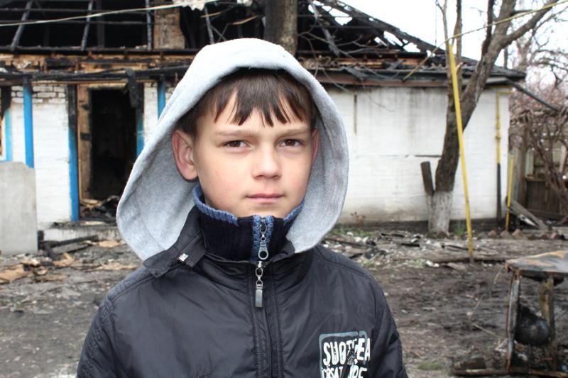 Пожар в доме возник из-за детских шалостей с огнем / ГСЧС Пожар в доме возник из-за детских шалостей с огнем / ГСЧС