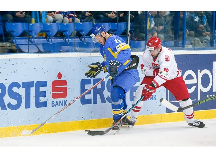 Збірна України програла Польщі у другому матчі турніру / wmia2017.iihf.com Збірна України програла Польщі у другому матчі турніру / wmia2017.iihf.com