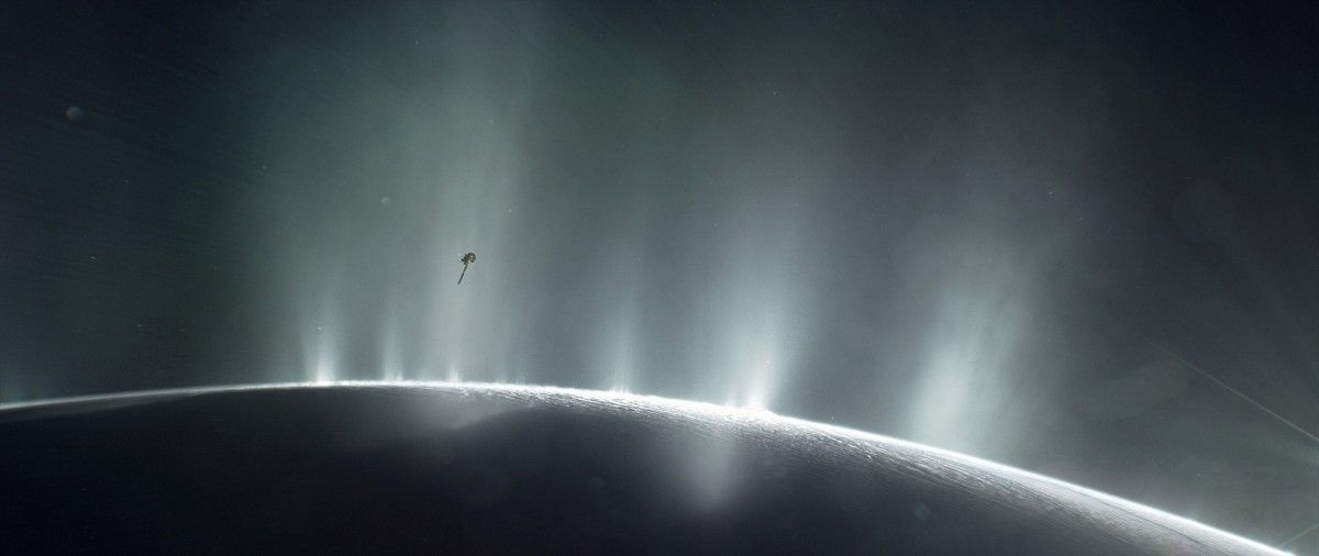 Зонд Cassini / REUTERS Зонд Cassini / REUTERS