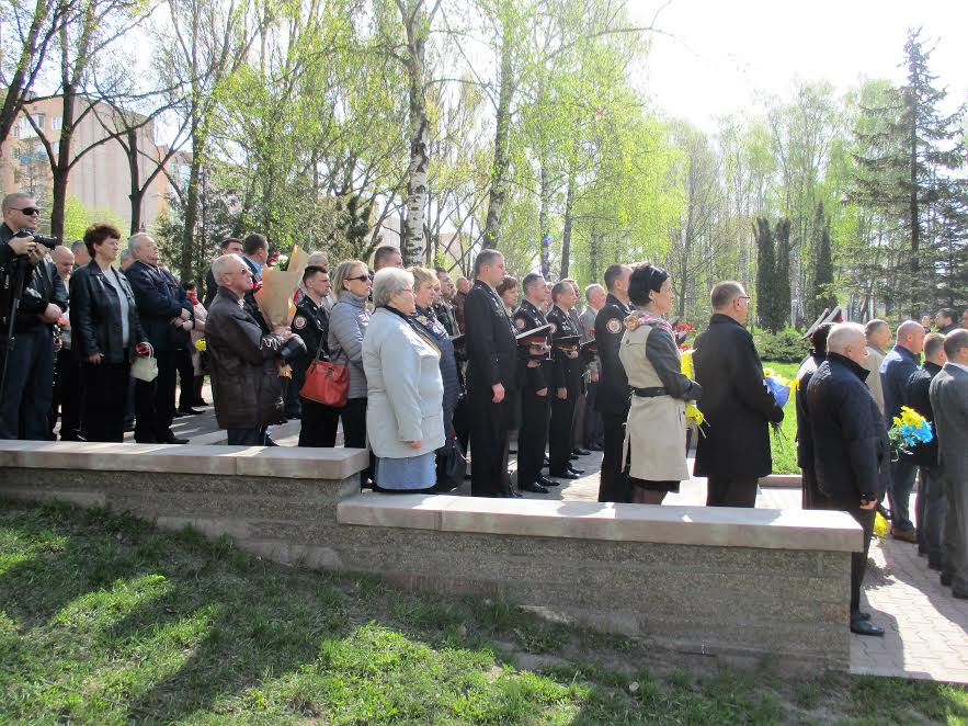 У Тернополі відбувся мітинг-реквієм пам’яті жертв Чорнобильської трагедії У Тернополі відбувся мітинг-реквієм пам’яті жертв Чорнобильської трагедії