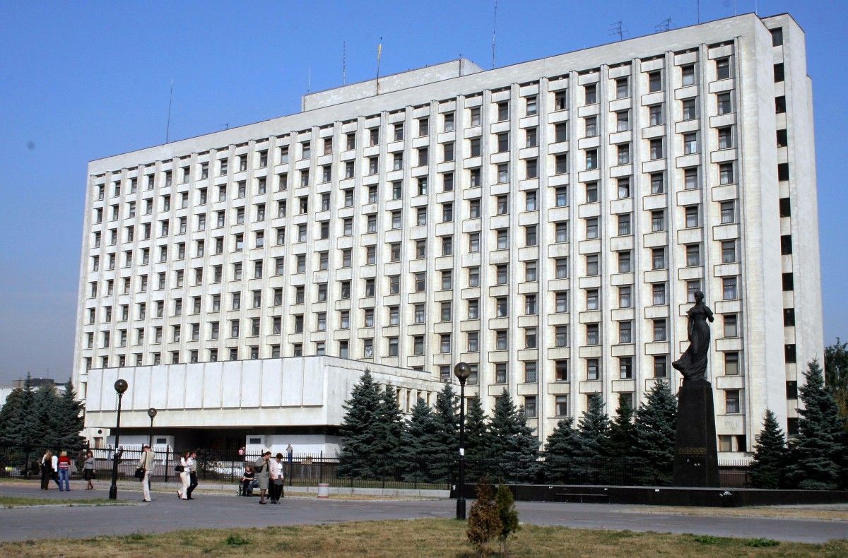 У Київській облраді працює група зрадників / фото novynarnia.com У Київській облраді працює група зрадників / фото novynarnia.com
