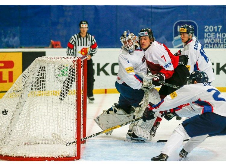 Сборная Австрии обыграла команду Кореи / wmia2017.iihf.com Сборная Австрии обыграла команду Кореи / wmia2017.iihf.com