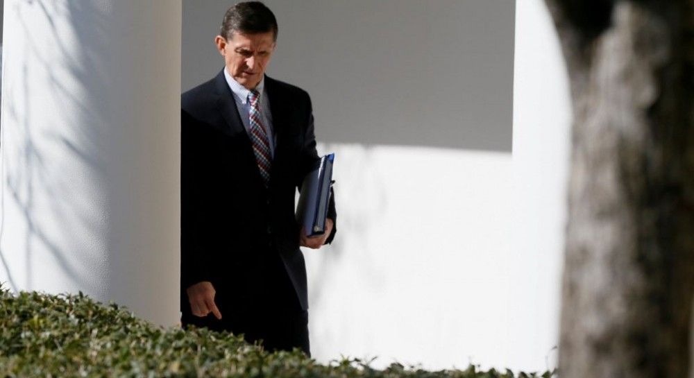 Прошлым летом российские чиновники обсуждали, как повлиять на помощников Трампа :