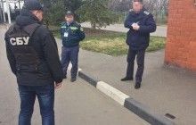 СБУ затримала на хабарі двох працівників Харківської митниці