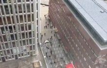 З'явилися відео наїзду вантажівки на натовп у Стокгольмі
