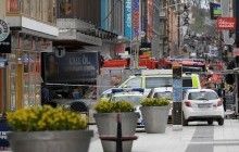 Наезд грузовика на толпу в Стокгольме: в полиции допускают версию теракта