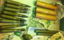 На Николаевщине в пограничной зоне обнаружили тайник с оружием и боеприпасами (фото)