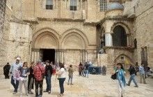 Из храма Гроба Господня в Иерусалиме организованы прямые включения во все дни Страстной недели