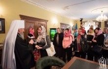 Матері українських військовополонених просили у Предстоятеля УПЦ допомогти повернути їх синів додому