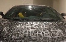 У музеї Данії Lamborghini за $170 тисяч принесли в жертву гострим нігтям відвідувачів заради мистецтва