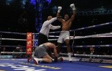Klitschko loses epic fight to Joshua at Wembley (Photo)