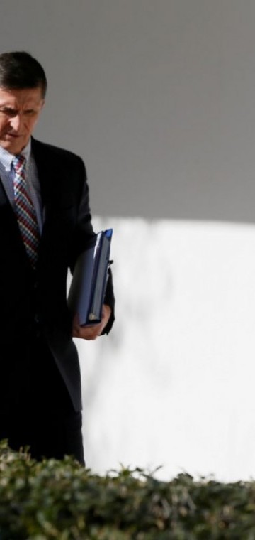 Минулого літа російські чиновники обговорювали, як вплинути на помічників Трампа :