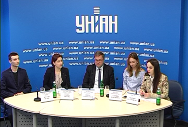 "Державна програма Литви: безкоштовна освіта для українців"