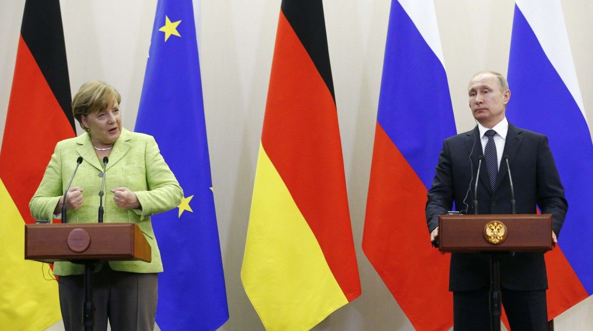 Меркель позвонила Путину из-за "Северного потока-2" / фото REUTERS