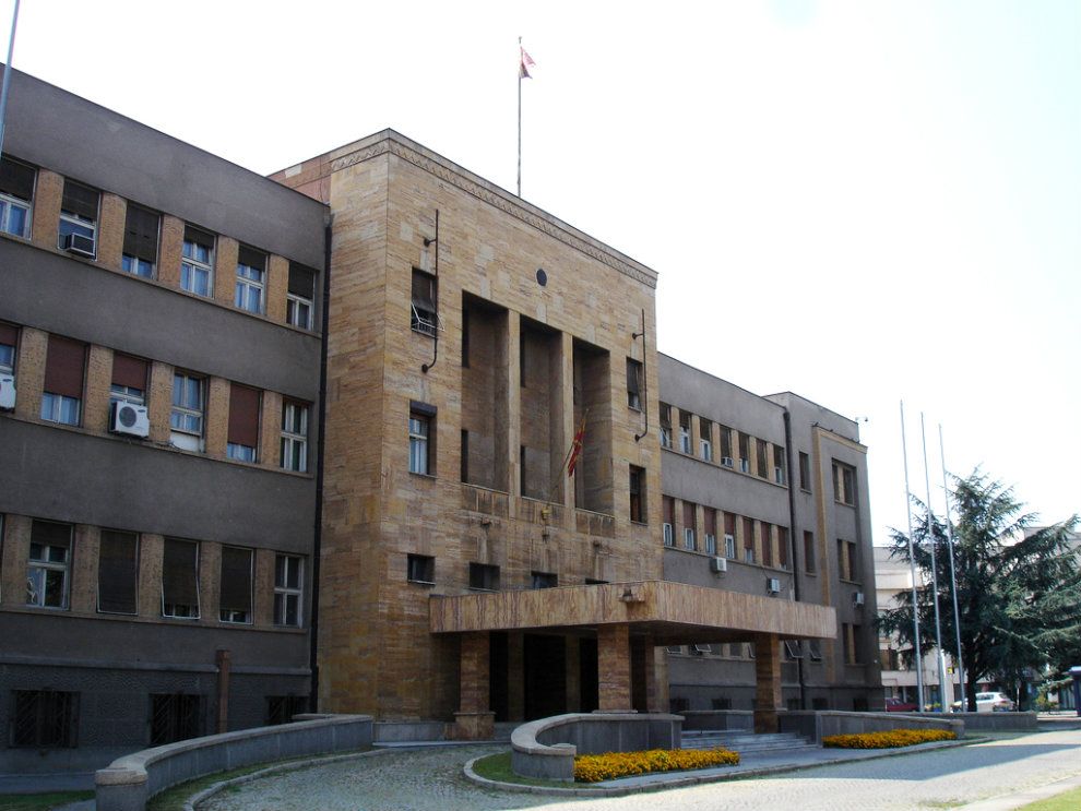 Самодельное взрывное устройство обнаружил охранник парламента / novamakedonija.com.mk