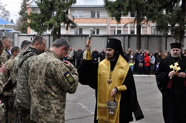 Оперативників відправили у зону АТО / прес-служба обласного управління сбу Оперативників відправили у зону АТО / прес-служба обласного управління сбу