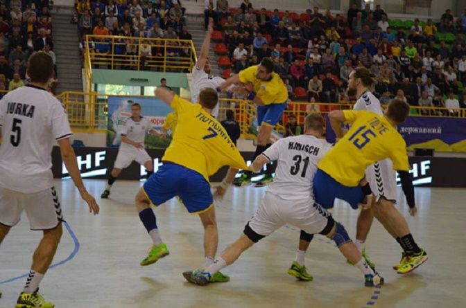 Чехия - Украина - 32:25 / eurohandball.com Чехия - Украина - 32:25 / eurohandball.com