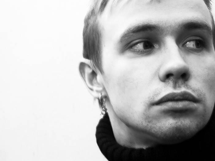 СБУ поки не заборонила в'їзд до України російському музиканту, який виступав у Криму (документ) СБУ поки не заборонила в'їзд до України російському музиканту, який виступав у Криму (документ)