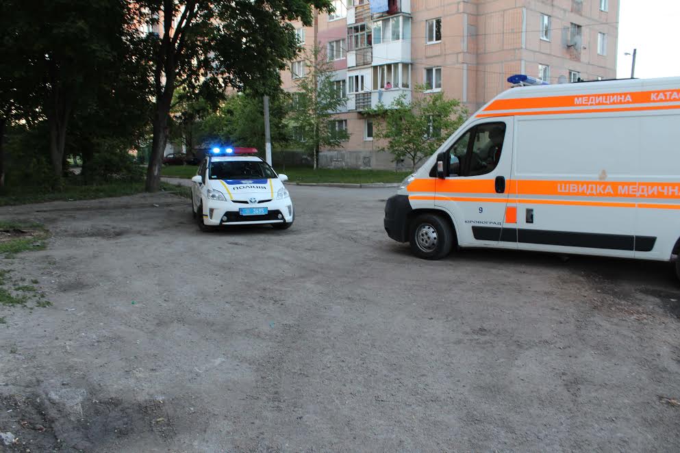 На місце негайно виїхали правоохоронці та лікарі / Фото Zlatopil На місце негайно виїхали правоохоронці та лікарі / Фото Zlatopil