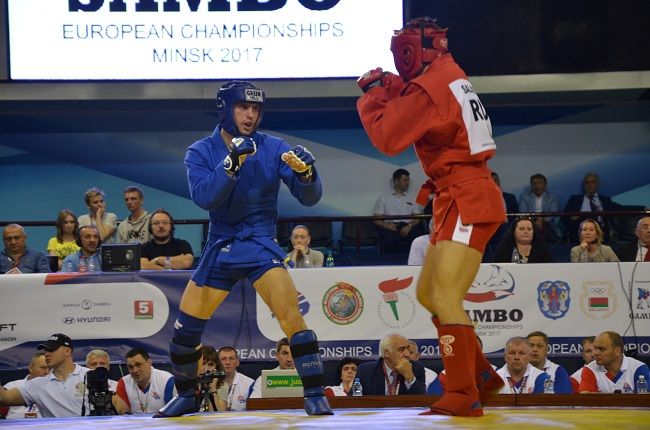 Збірна України з самбо завоювала ще сім медалей на чемпіонаті Європи у Мінську Збірна України з самбо завоювала ще сім медалей на чемпіонаті Європи у Мінську