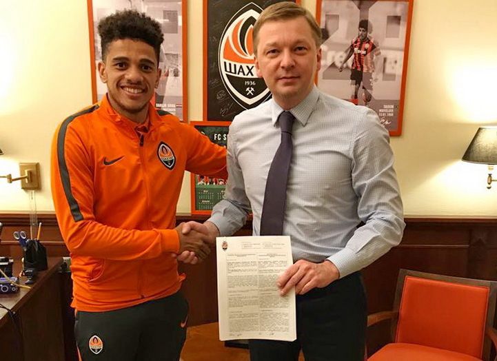 Тайсон продолжит выступления за "Шахтер" / shakhtar.com Тайсон продолжит выступления за "Шахтер" / shakhtar.com