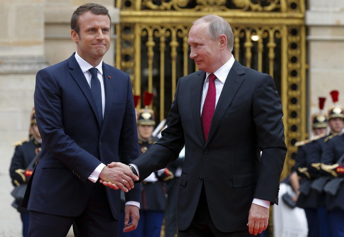 Путін виторгував у Шольца і Макрона зняття санкцій / фото REUTERS Путін виторгував у Шольца і Макрона зняття санкцій / фото REUTERS
